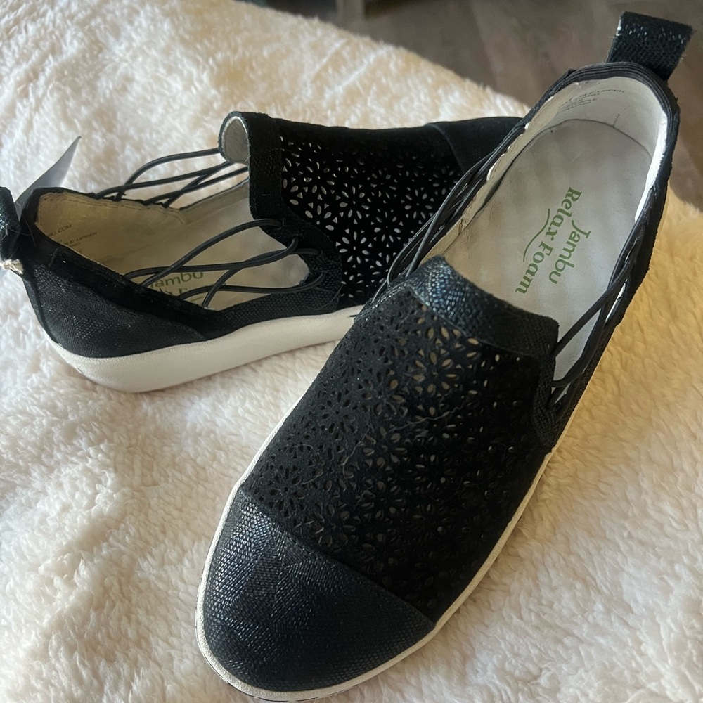 Jambu Black and White Women's Sneakers